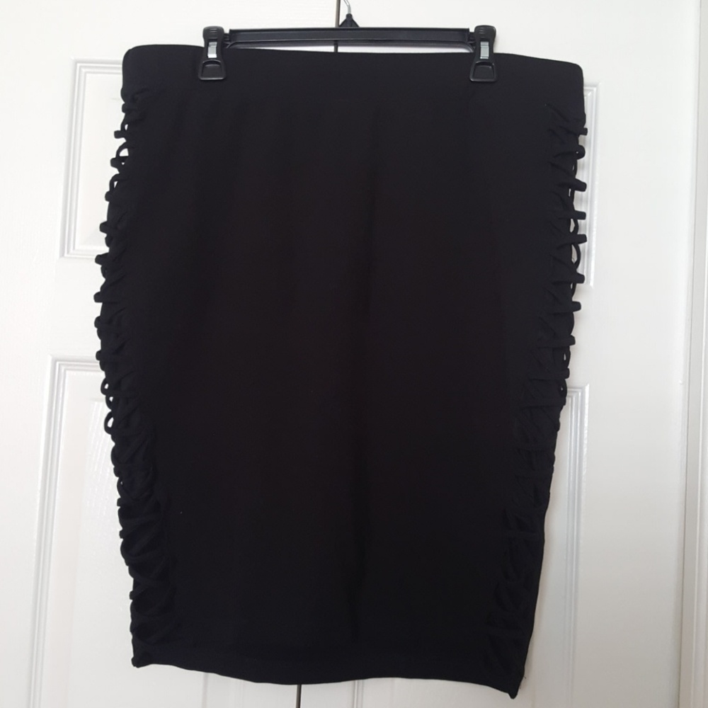 Black lattice body con skirt